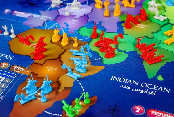 بازی ایرانی ریسک آی توی Risk itoy